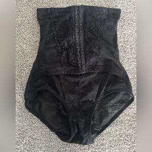 Black High-Waisted Shapewear